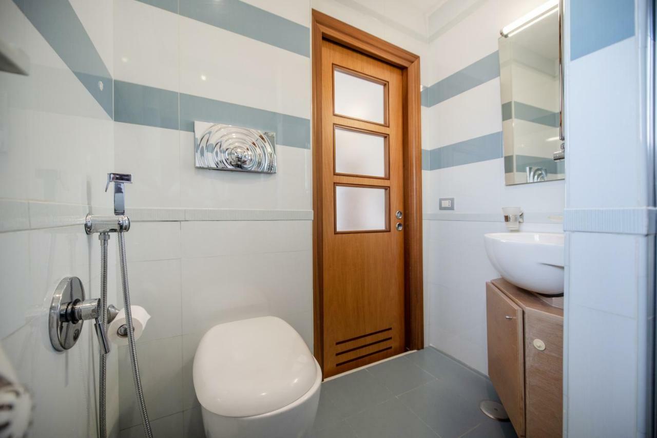 Appartamento Vista Mare Napoli Exterior foto
